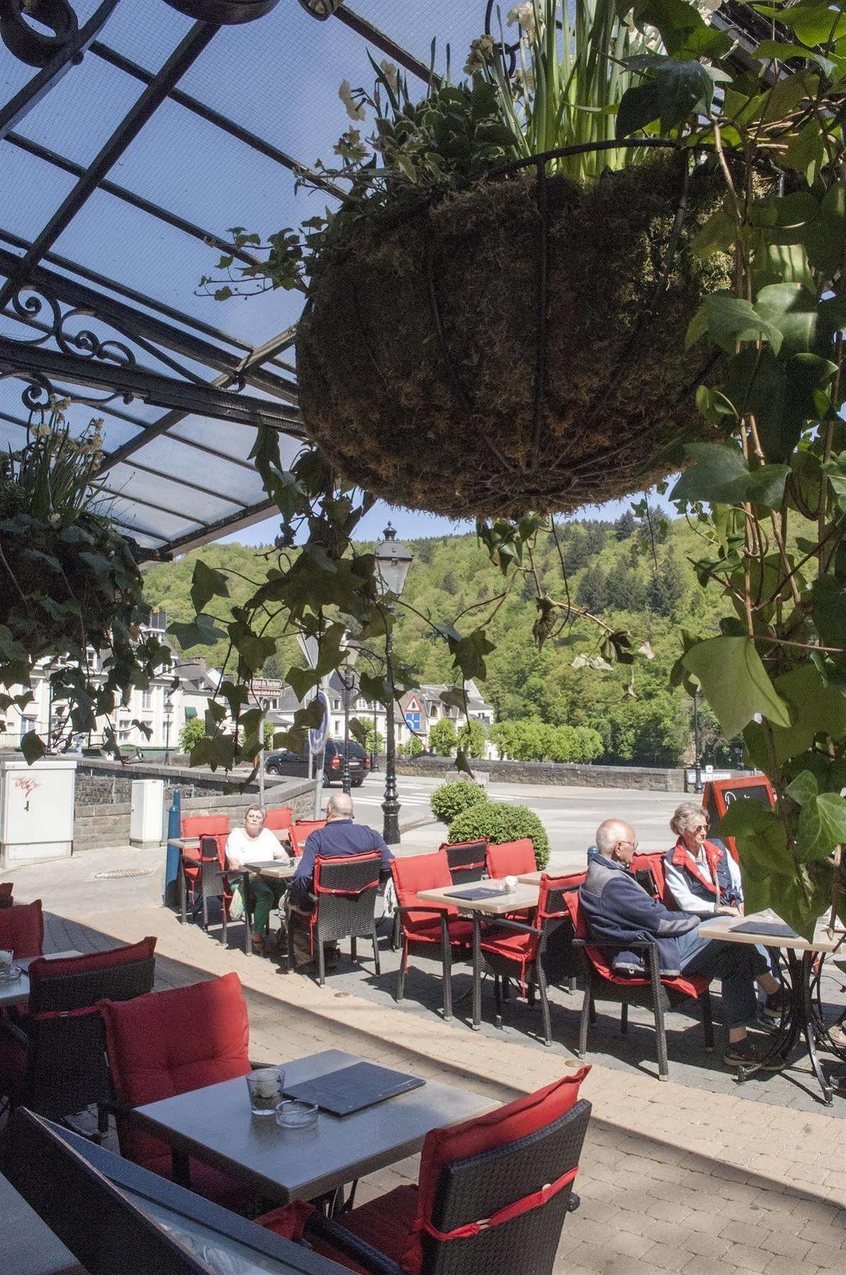 Hotel De La Poste - Relais De Napoleon III Bouillon Eksteriør billede